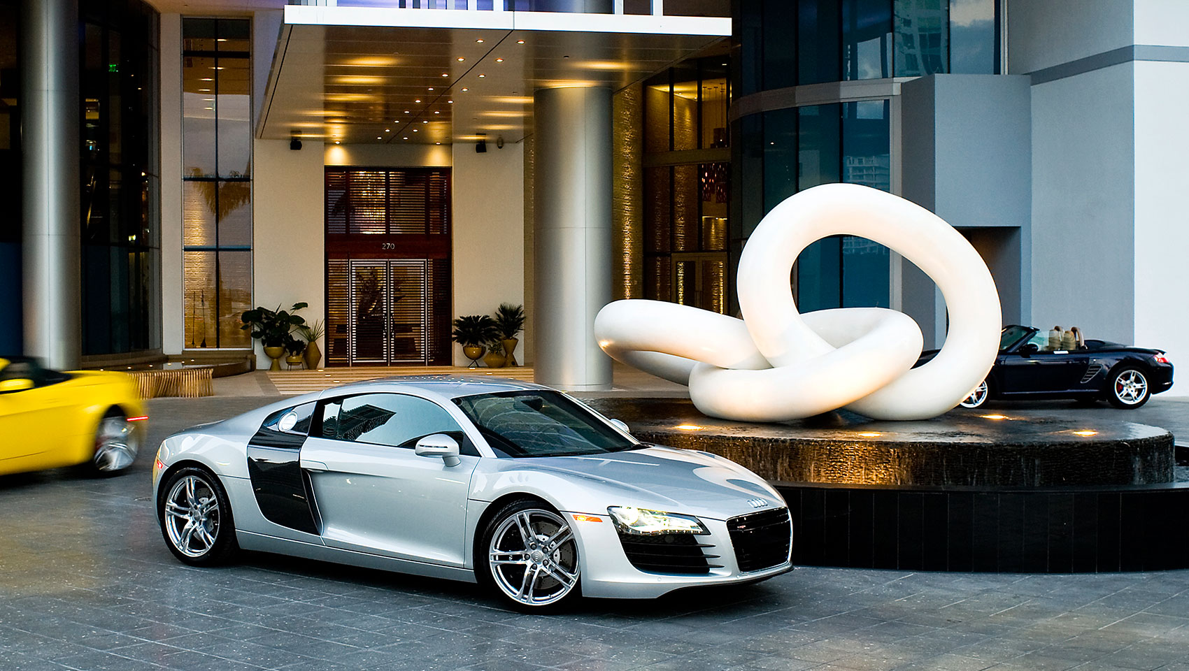 Kimpton EPIC Hotel entrance
