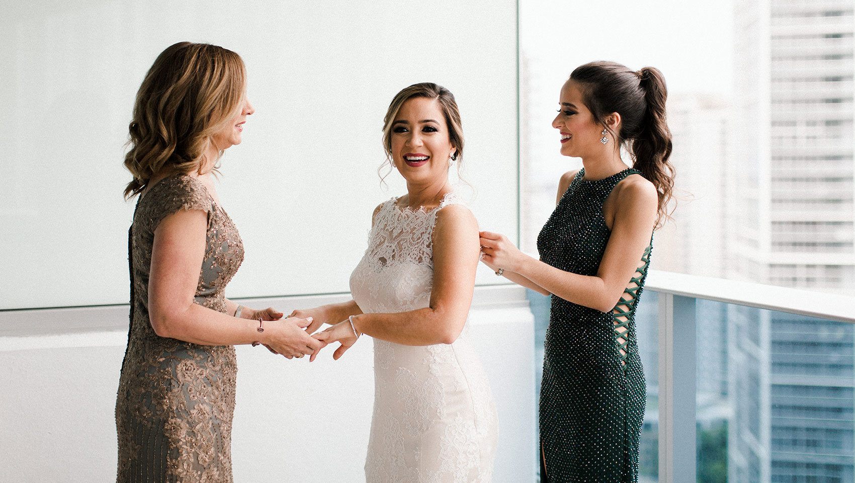 weddings at Kimpton Epic Hotel