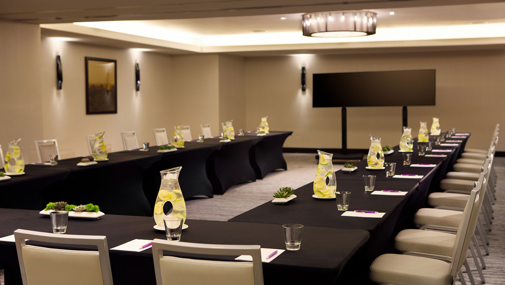 Kimpton Epic Hotel Miami Photo Gallery Image