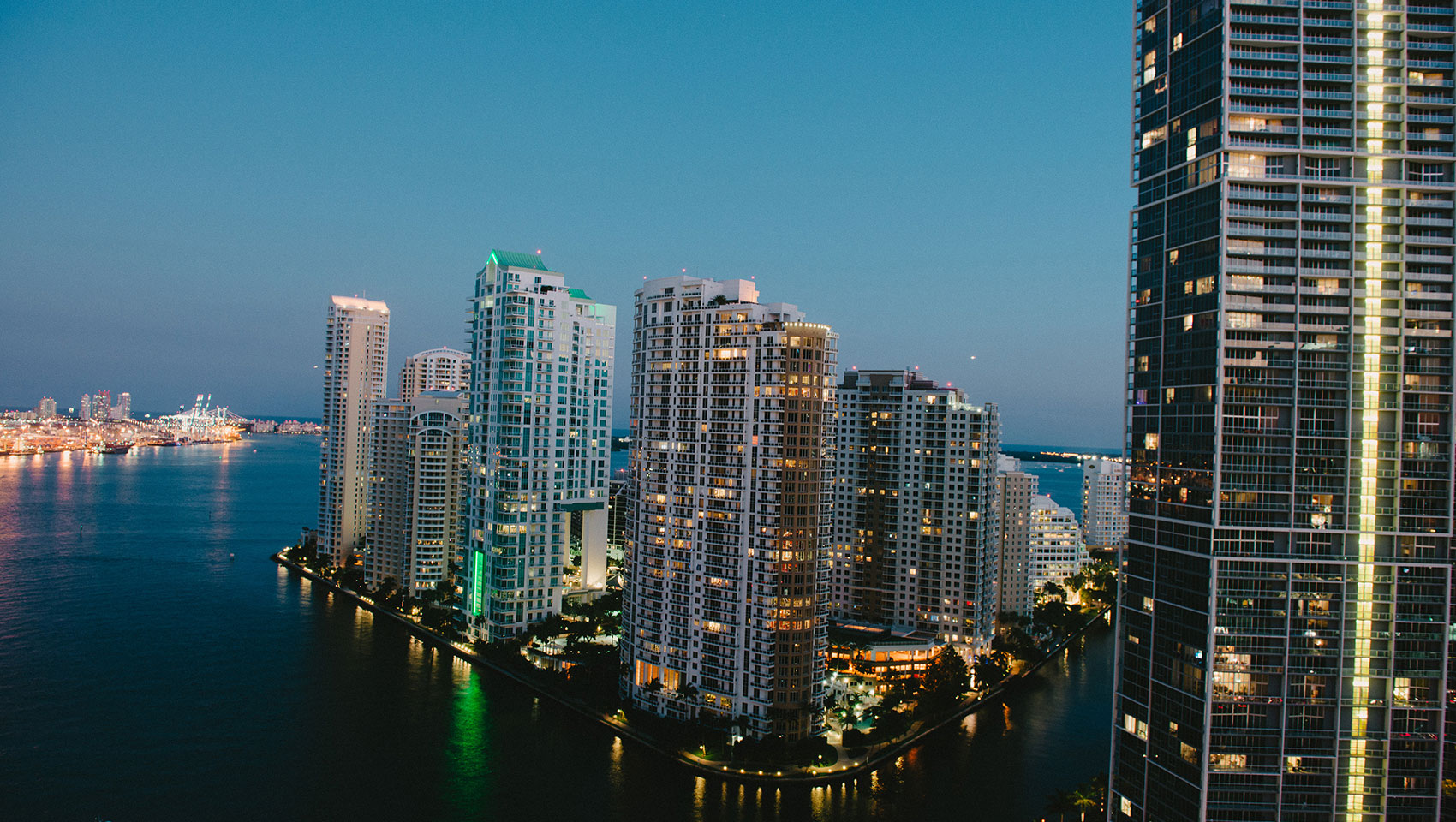 Kimpton Epic Hotel Miami Photo Gallery Image