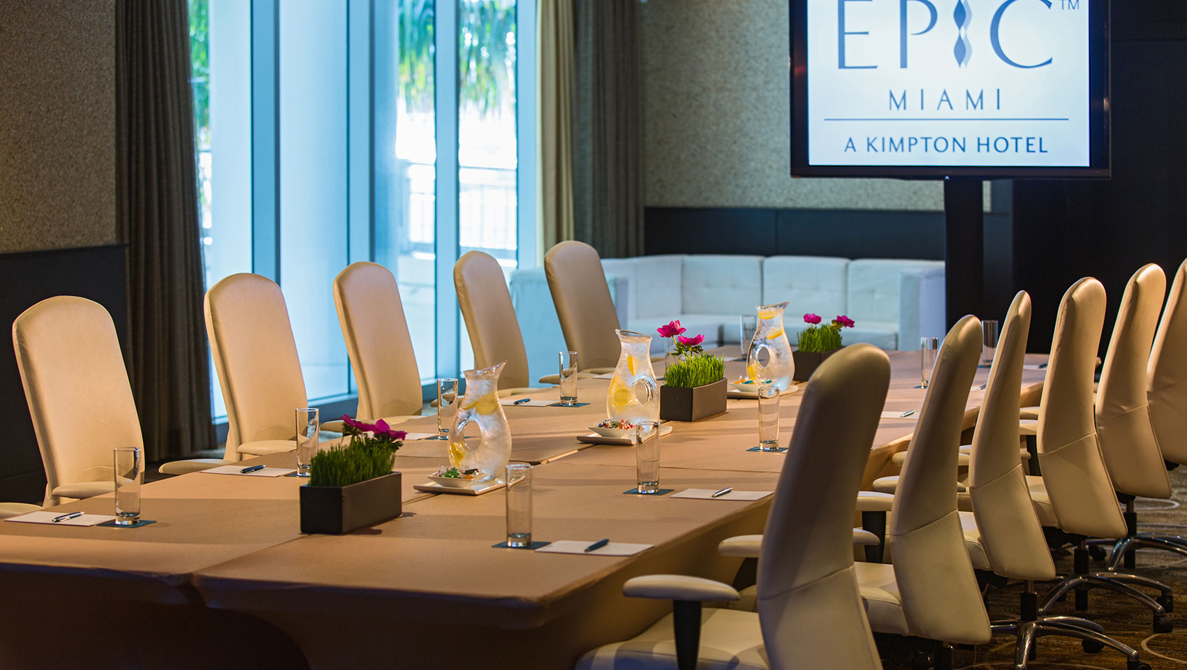Kimpton Epic Hotel Miami Photo Gallery Image