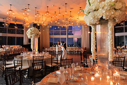 wedding kiss